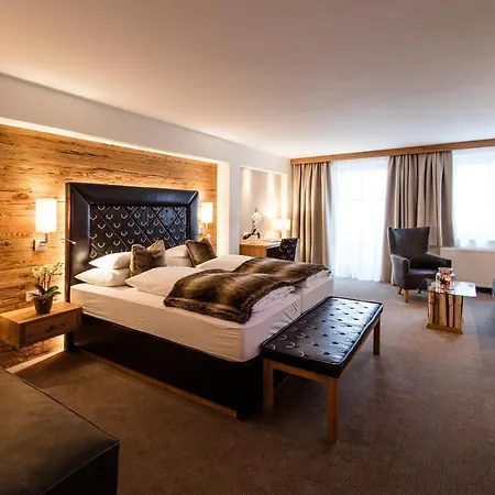 Superior Panorama Hotel 4*