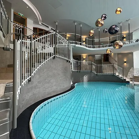 Superior Panorama Otel 4*