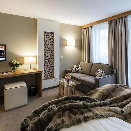 Superior Panorama 4*